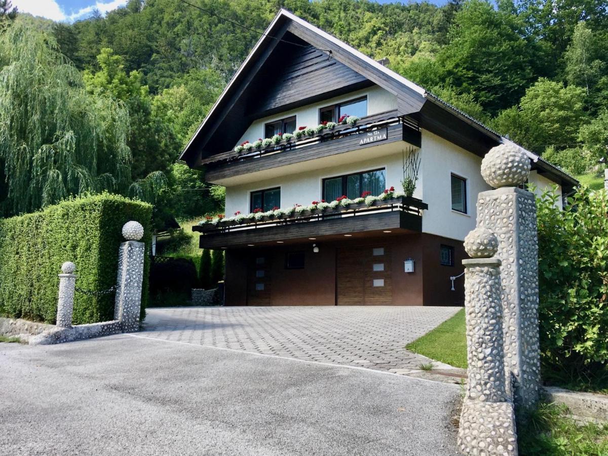 Apartment Milena Nomenj Exterior photo